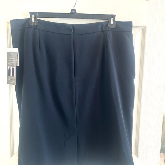 New with tags Womens 3 Piece Suit Sz 18 - Picture 6 of 13